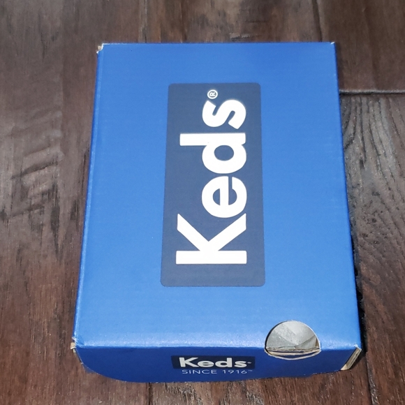 Keds Daphne T Strap White Lea Girls Shoe - Picture 8 of 8